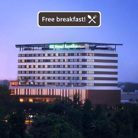 Santika Premiere Bintaro Hotel Serpong Exterior foto